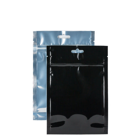 
  
	
    
	
    Mylar Bag 1/8th  Black/Clear 1000 count 1/8th Size 3.75" x 4.75" x 1.96"